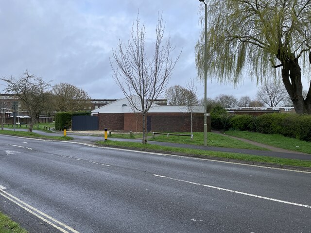 Houses off Mayfield Road (set of 2 images) :: Geograph Britain and Ireland