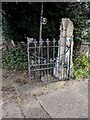 Public footpath direction sign, Coaley, Gloucestershire