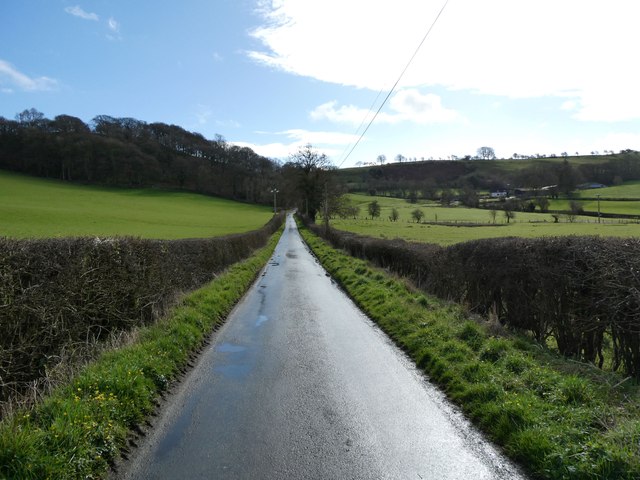 A long straight lane out of Tregynon,... © Jeremy Bolwell cc-by-sa/2.0 ...