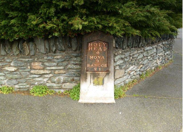 Old Milestone by the A5, Holyhead Road,... © Christopher Leather ...