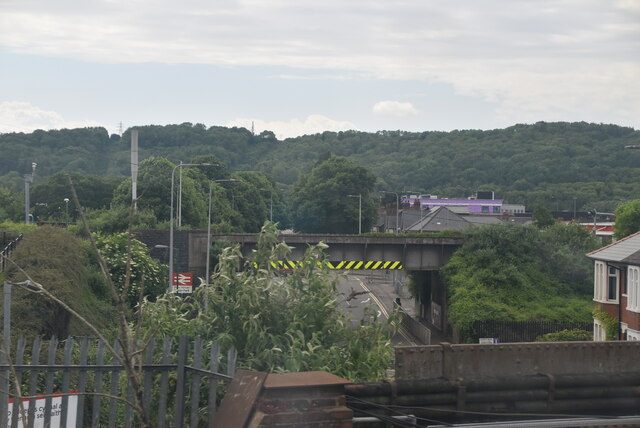 Railway Bridge Near Ninian Park Station © N Chadwick Geograph