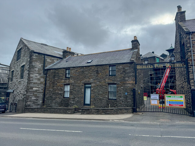 Highland Park Distillery © Ralph Greig :: Geograph Britain and Ireland