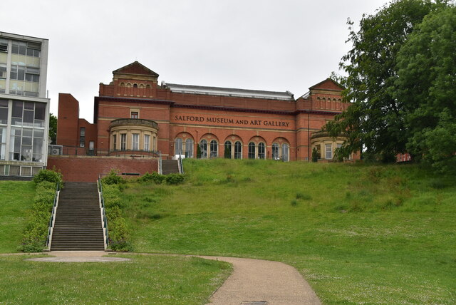 Salford Museum & Art Gallery © N Chadwick cc-by-sa/2.0 :: Geograph ...