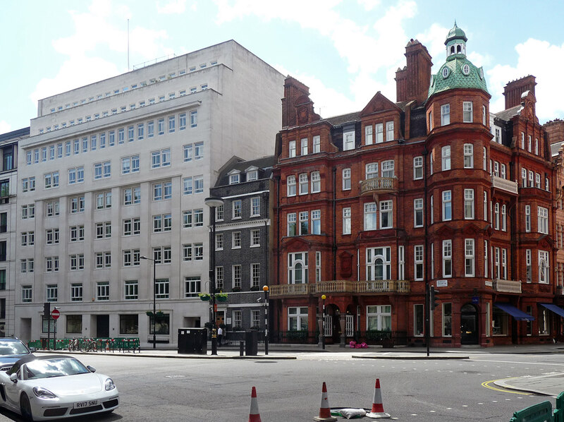 34-38 Berkeley Square © Stephen Richards cc-by-sa/2.0 :: Geograph ...