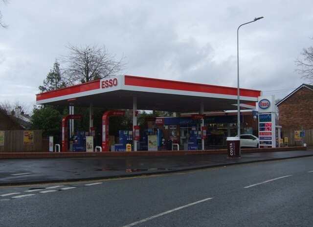 Service station on Northwich Road,... © JThomas cc-by-sa/2.0 ...