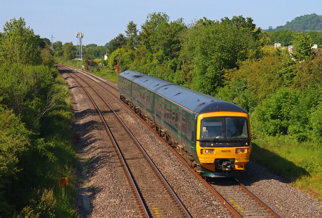 Railway Footbridge © Wayland Smith :: Geograph Britain and Ireland