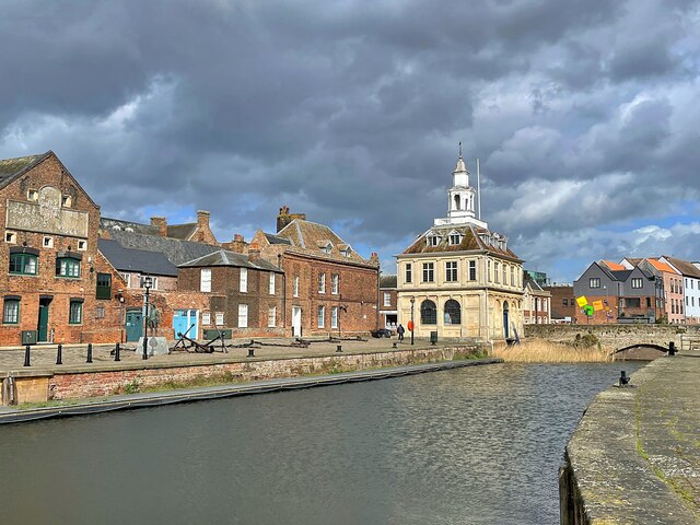 The Purfleet © Graham Hogg :: Geograph Britain and Ireland