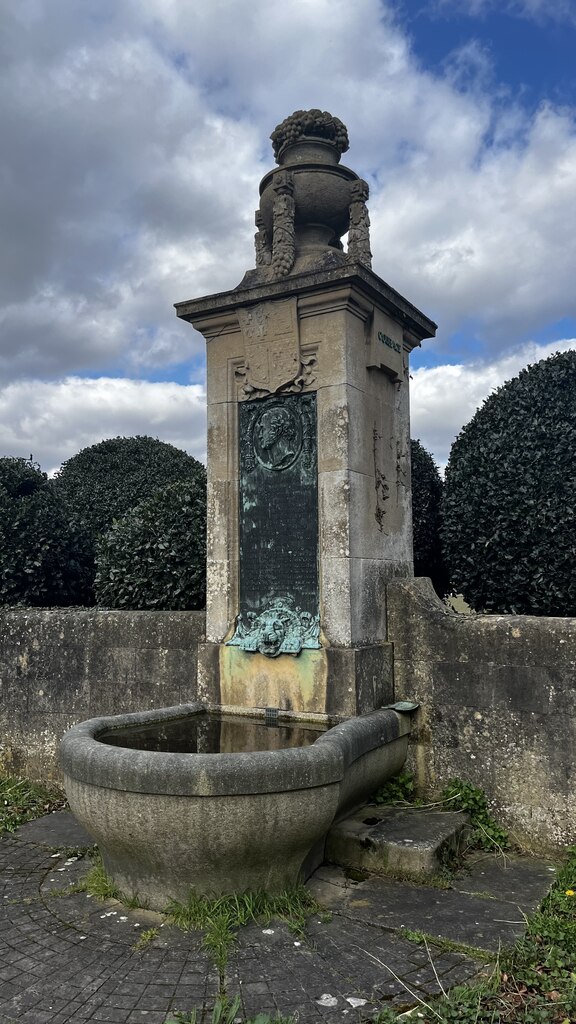 Memorial To Lord George Bentinck, © Bryn Holmes Cc-by-sa 2.0 