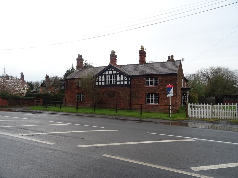 Houses, Bostock Green © JThomas cc-by-sa/2.0 :: Geograph Britain and ...