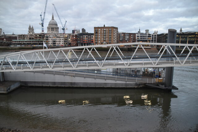 Bankside Pier © N Chadwick :: Geograph Britain and Ireland