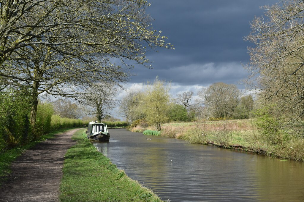 Macclesfield Canal north of Bollington © David Martin :: Geograph ...