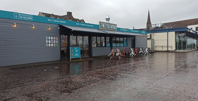 Largs North Promenade © Thomas Nugent cc-by-sa/2.0 :: Geograph Britain ...