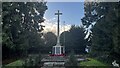 TL0702 : War memorial, Kings Langley by Bryn Holmes