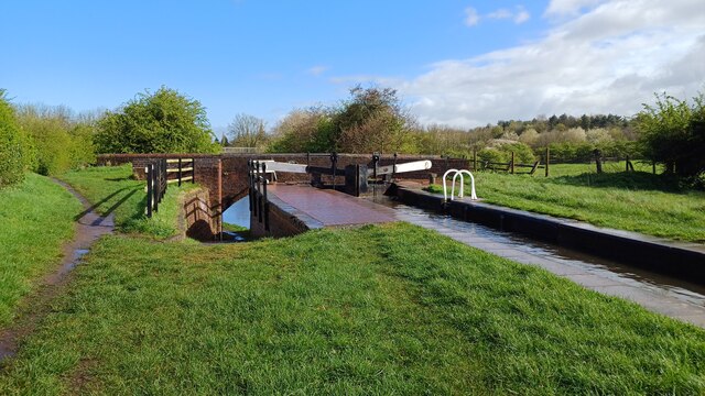 Longford Lock, No. 39 © David Martin :: Geograph Britain and Ireland