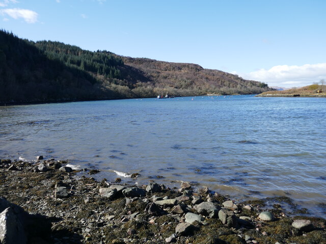 Crinan Harbour © Jonathan Thacker :: Geograph Britain and Ireland