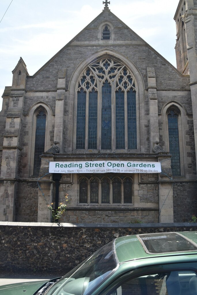 Church of St Andrew © N Chadwick cc-by-sa/2.0 :: Geograph Britain and ...