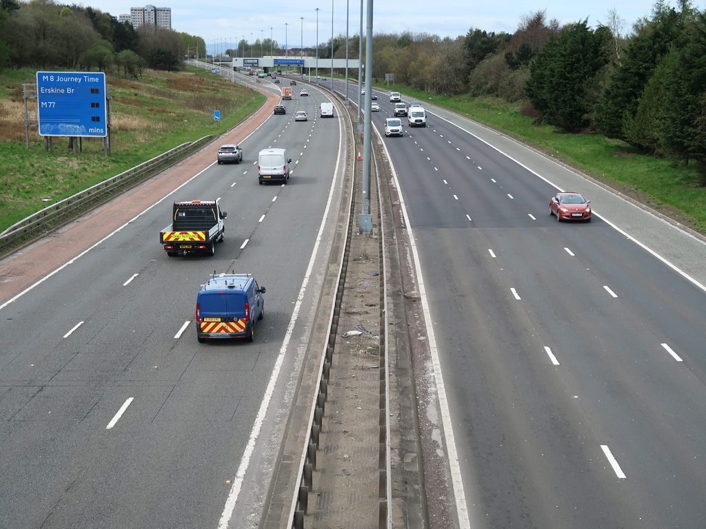 Monkland Motorway looking west towards... © wrobison cc-by-sa/2.0 ...