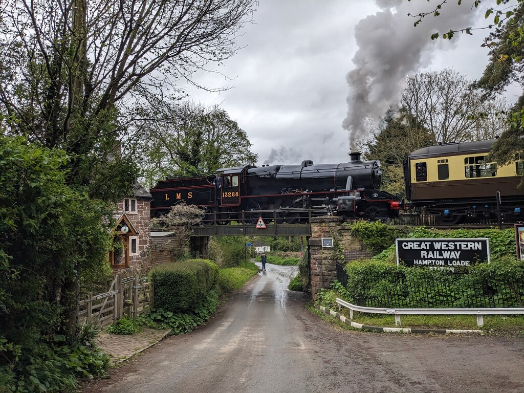 LMS Stanier Mogul No. 13268 on the... © Fabian Musto cc-by-sa/2.0 ...