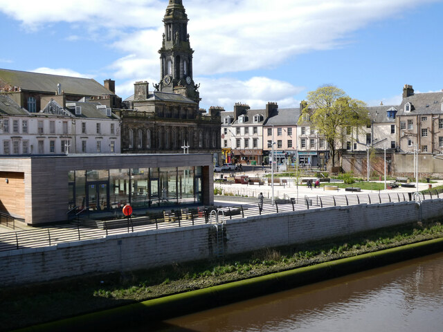 The Cutty-Sark Centre © Billy McCrorie :: Geograph Britain and Ireland