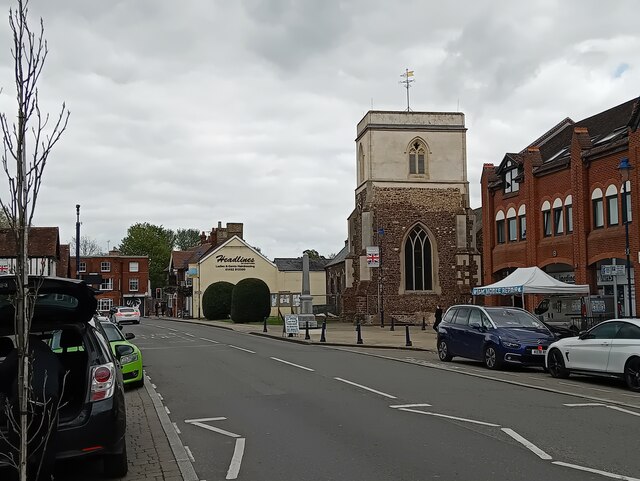 High street, Shefford © Bikeboy :: Geograph Britain and Ireland