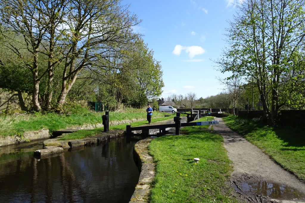 Lock 39E © DS Pugh cc-by-sa/2.0 :: Geograph Britain and Ireland