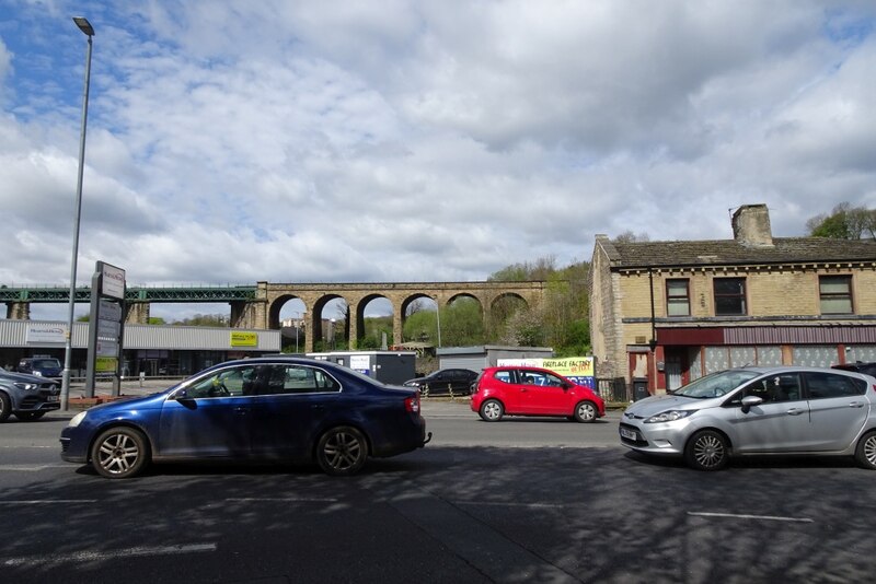 Manchester Road And Penistone Lane © Ds Pugh Cc By Sa20 Geograph Britain And Ireland 