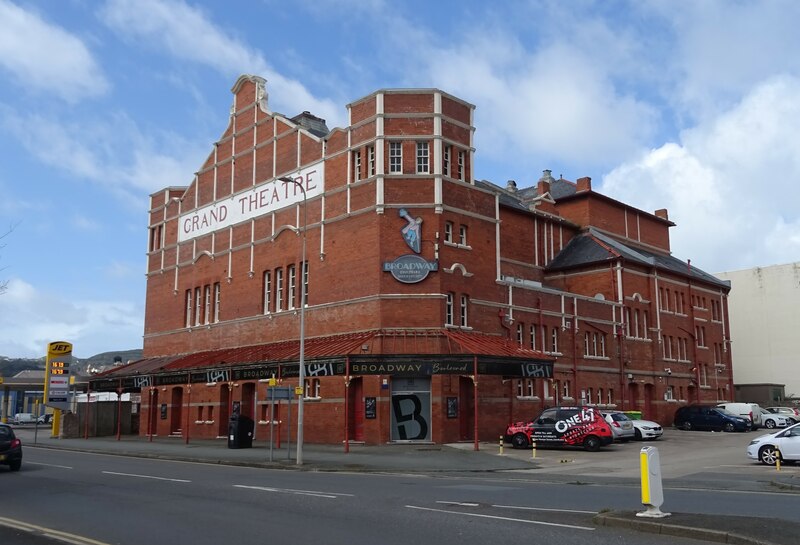 Former Grand Theatre, Llandudno © JThomas :: Geograph Britain and Ireland