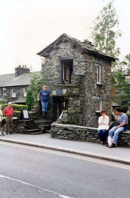 Bridge House, A591 Rydal Road, Ambleside © Jo and Steve Turner cc-by-sa ...