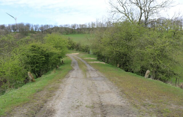 Old North Road © Bill Kasman cc-by-sa/2.0 :: Geograph Britain and Ireland