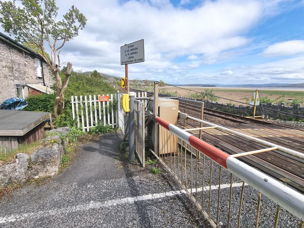 Cumbrian Coast line © Oliver Dixon cc-by-sa/2.0 :: Geograph Britain and ...