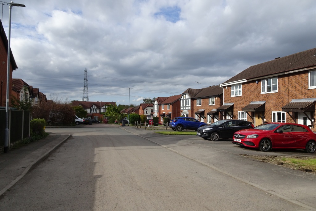 Pinders Green Walk © DS Pugh :: Geograph Britain and Ireland