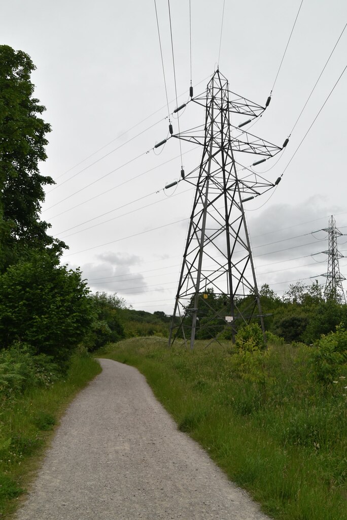 Pylon by Irwell Sculpture Trail © N Chadwick cc-by-sa/2.0 :: Geograph ...