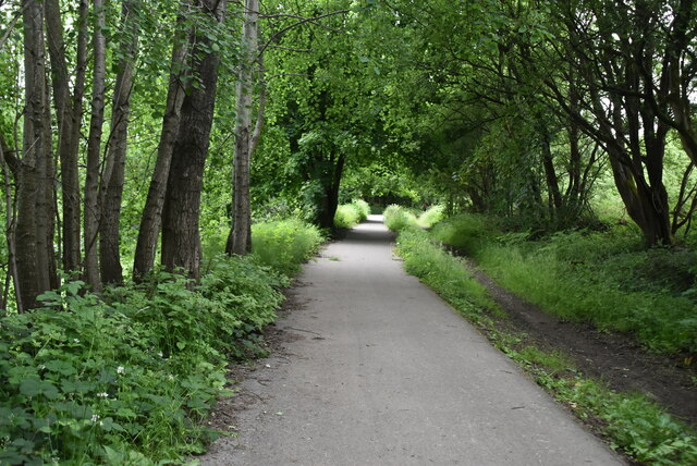 Outwood Trail © N Chadwick :: Geograph Britain And Ireland