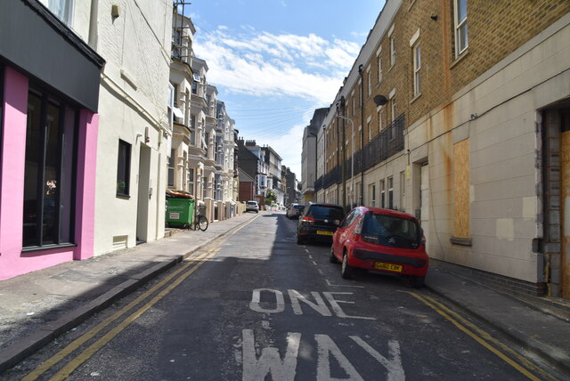 Grosvenor Place © N Chadwick :: Geograph Britain and Ireland