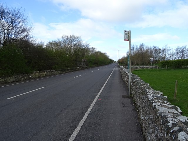 Bus stop on Ffordd Caergybi (Holyhead... © JThomas :: Geograph Britain ...