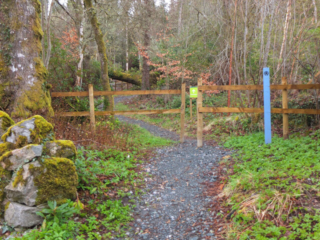 Great Glen Way at Invergarry © Jim Barton cc-by-sa/2.0 :: Geograph ...