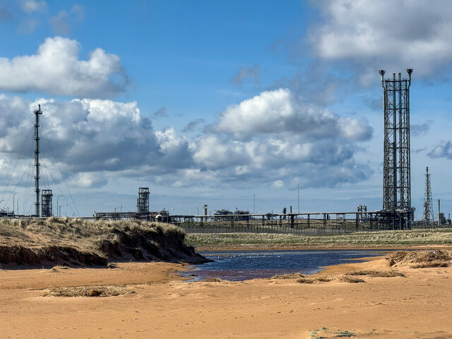 St Fergus gas terminal © Ralph Greig :: Geograph Britain and Ireland