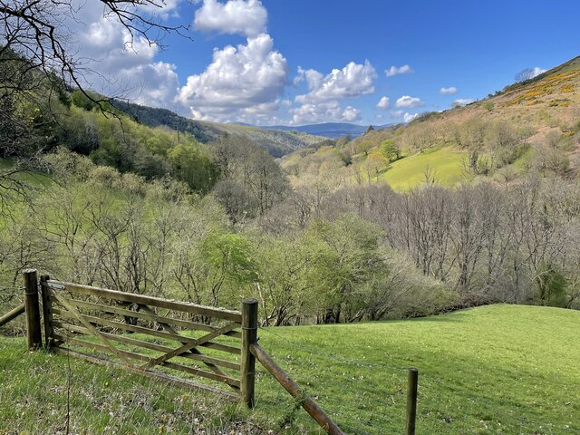 Nant Gwydol © Mike Parker cc-by-sa/2.0 :: Geograph Britain and Ireland