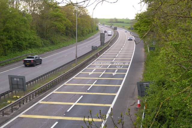 The M50 motorway © Philip Halling cc-by-sa/2.0 :: Geograph Britain and ...