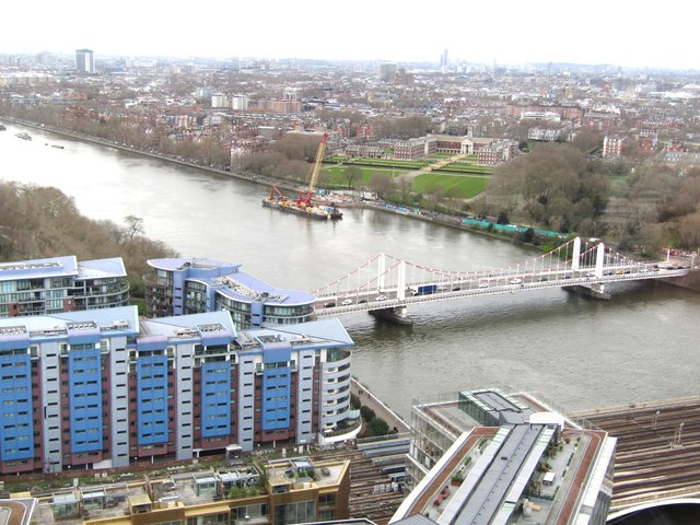 London - Chelsea Bridge and River Thames