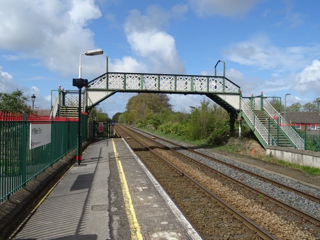 Footbridge, Flint Railway Station © JThomas :: Geograph Britain and Ireland