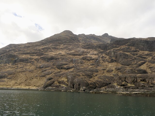 Southern end of the Black Cuillin © Richard Webb cc-by-sa/2.0 ...