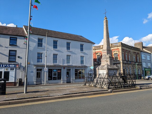 War Memorial © Don Cload :: Geograph Britain And Ireland