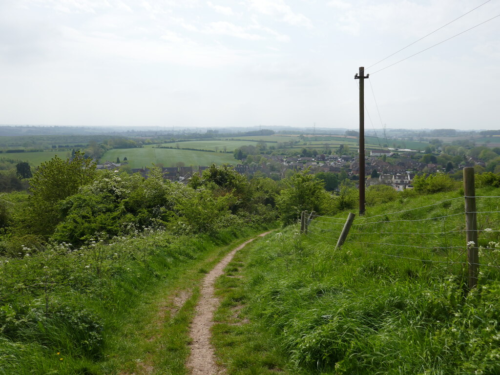 Footpath to the village, Breedon on the... © Jonathan Thacker cc-by-sa ...