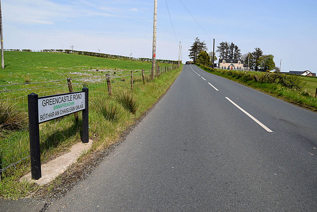 Greencastle Road, Binnafreaghan © Kenneth Allen cc-by-sa/2.0 ...