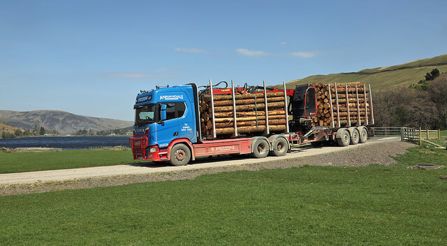 A timber lorry at Riskinhope Farm © Walter Baxter cc-by-sa/2.0 ...