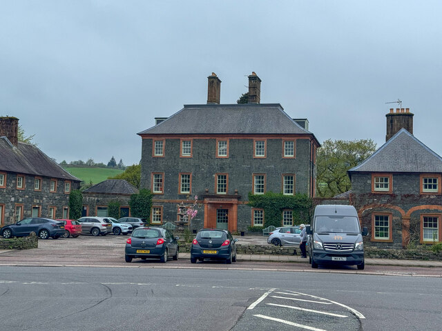 Building in Moffat © Ralph Greig cc-by-sa/2.0 :: Geograph Britain and ...