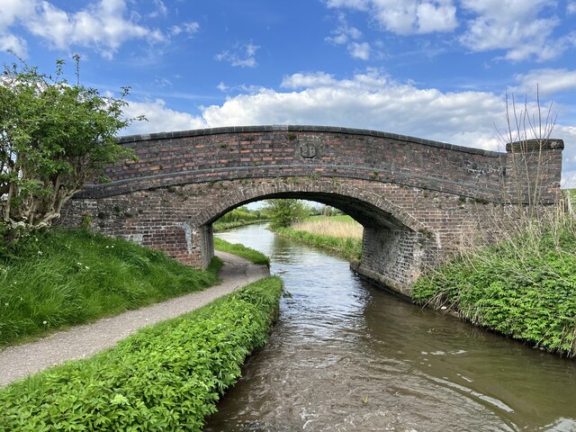 Bridge 29 on the Caldon Canal © Andrew Abbott cc-by-sa/2.0 :: Geograph ...