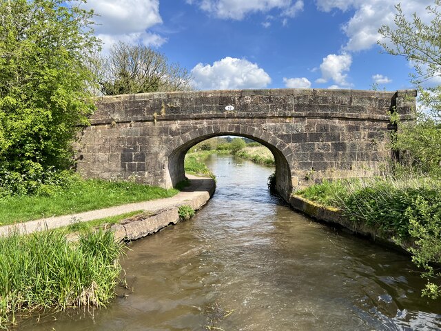 Bridge 32 on the Caldon Canal © Andrew Abbott :: Geograph Britain and ...