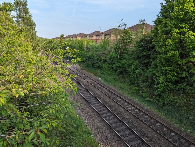 Railway line into High Wycombe © TCExplorer cc-by-sa/2.0 :: Geograph ...